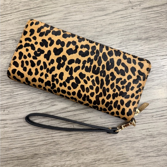 Michael Kors Animal Print Wristlet - Picture 2 of 7